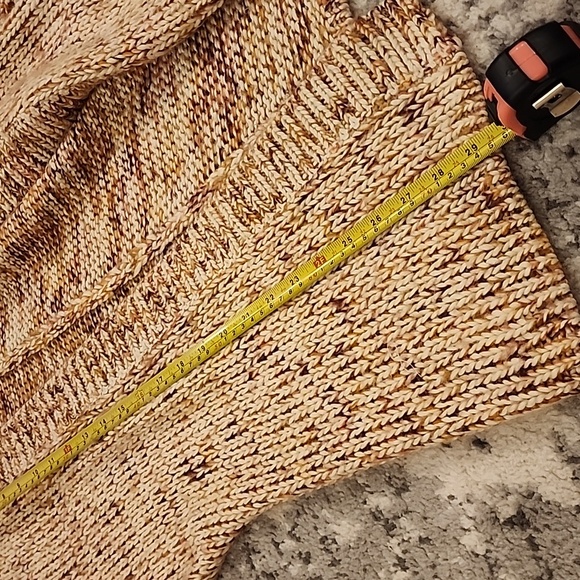 Volcom short sleeve cardigan sweater - Picture 3 of 5